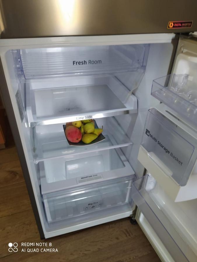 קדמת צבי别墅 外观 照片